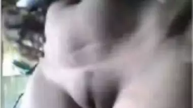 Desi NRI babe getting hornier in free porn tube