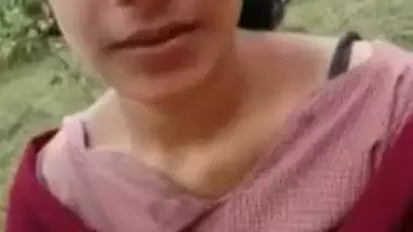Indian 3gp King Village Teens Outdoor Sex Videos - Foreplay outdoor with village girl indian sex video