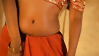 380px x 214px - Bollywood beauty is so erotic indian sex video