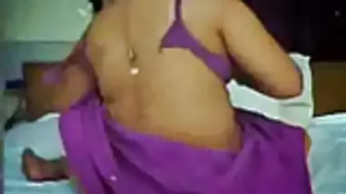 Ponketube - Hot busty indian aunty enjoyed with her partner indian sex video