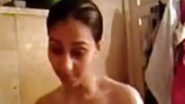 Javangirlsex - Desi muslim beauty shamina bathing secret cam indian sex video