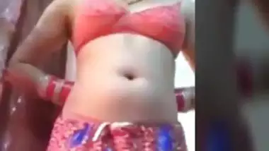 Indian Couple Girls Beeg - Indian couple have fun fucking indian sex video