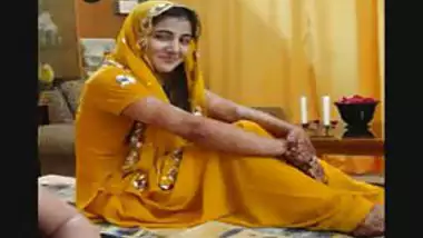 380px x 214px - Hot pakistani girls talking about muslim paki sex in hindustani indian sex  video