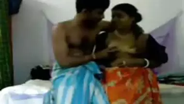 Indian homemade sex tape of a chubby girl being boned indian sex video