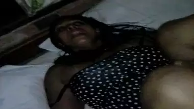 First Bleeding Sex Hindi Desi - Indian village girl first time bleeding sex video indian sex videos on  Xxxindianporn.org