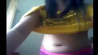 Porn Full Saxy Hd Chikane - Desi girl striping and masturbating for boy friend more indian sex video