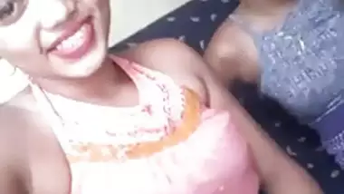 Sexy girl doing selfies mp464 7m indian sex video