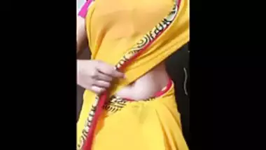 Boude Sari Pora Xxxx Hot Hd In - Sous le sari indien indian sex video