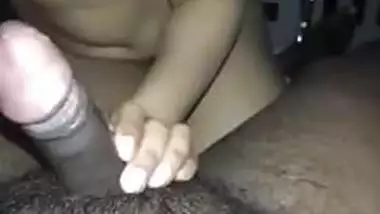 Xxxxxxxxxxxxhindihd - Great wet handjob by real indian couple indian sex video