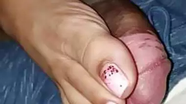 380px x 214px - My indian wifes toe tapping ball crushing footjob indian sex video