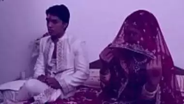 Hot suhagrat video of a newly married couple indian sex video