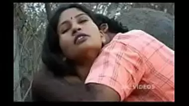 Telugu softcore porn movie of an outdoor sex indian sex video