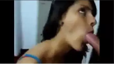 Thirsty Indian Girl’s Hot Blowjob