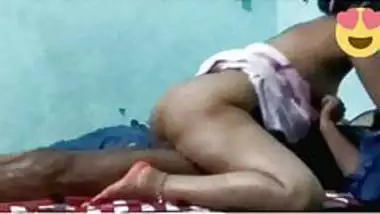 Desi gram bhabhi ki gand masti indian sex video