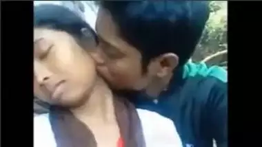 Sexy bihar school girl 8217 s blowjob in open indian sex video