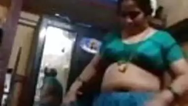 380px x 214px - Madurai hot milf aunty showing her nude body on cam indian sex video