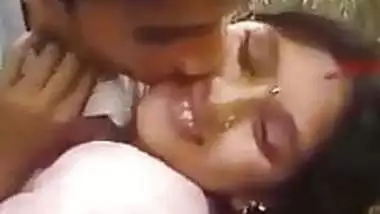 380px x 214px - Indian housewife cheats indian sex video