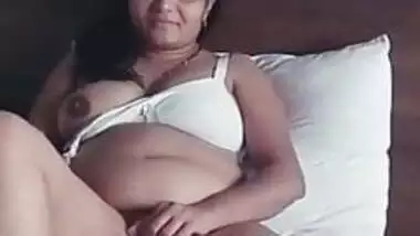 Www99 Com - Telugu aunty from visakhapatnam indian sex video
