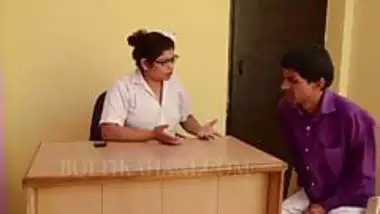 Hot indian doctor and patient have hot sex indian sex video
