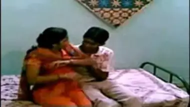 Wapking Desi Sex - Desi wap king indian sex videos on Xxxindianporn.org