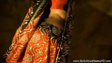 Xxnxxtamilactress - Horny wife blowjob having ride from top indian sex video