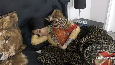 Mom Son Share Bed Letest 3gpking - Step son can't sleep so gets sex from mom indian sex video