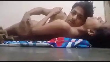Horny desi couple fucking hard indian sex video