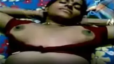 380px x 214px - Telugu village wife hot sex with servant indian sex video