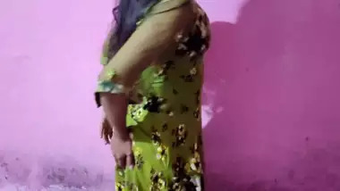 Indian desi girl in hard fucking in pussy