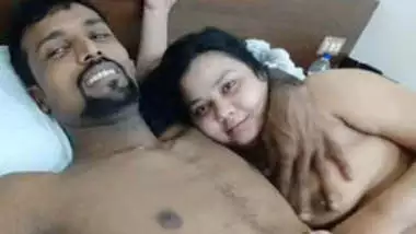 Homely wife bare mms clip goes live on the internet indian sex video