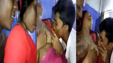 Bengali Chota Ladka Ka Sex Video - Bengali wife manhandled by group of guys indian sex video
