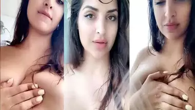 380px x 214px - Super sexy booby wife nude shower selfie video indian sex video