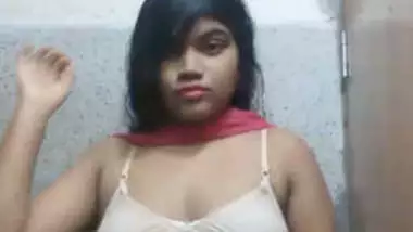 Bangladesh Dhaka Bf Original - Bangladeshi dhaka girl leaked video selfmade boob pressing indian sex video