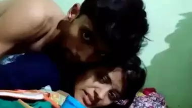 Super cute young indian lovers ki sex video indian sex video