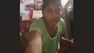 Desi Bhabhi Hot fingering and fucking video Updates part 1
