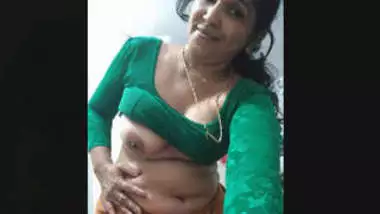 380px x 214px - Desi bhabhi nude selfie videos part 1 indian sex video