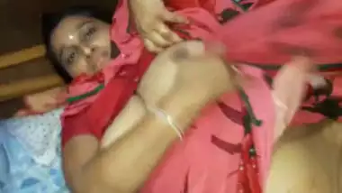 horny hot bhbahi showing her boobs and pussy