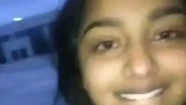 NRI girl fucked in car MMS