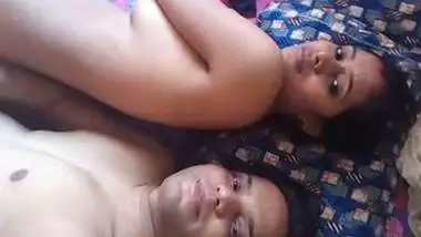 Desi dukandar vala xnxxin indian sex videos on Xxxindianporn.org