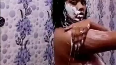 Video Hindi0xxx - Bangladeshi model sameera nude bath indian sex video
