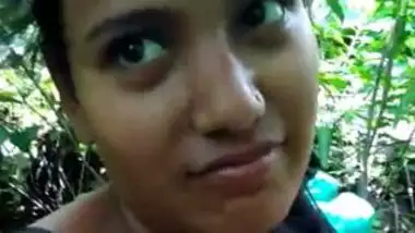 Jungal Xxxx Marathi - Cute girl with lover in jungle indian sex video