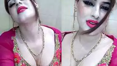 Rubeena Khan Xxx Video - Rubeena khan cleveage show indian sex video