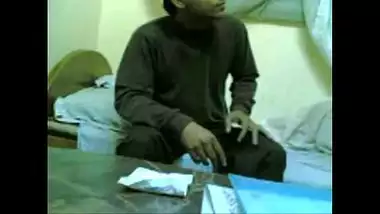 Indian hidden camera xxx video of an indian wife with husband friend indian  sex video