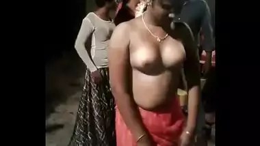 Download Readwap 3gp Mobile Sex Vedio - 3gp sex video of naked village girl dancing in public indian sex video