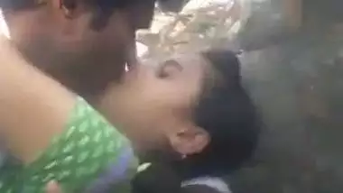 Sex College Girl Xxxxxnnnnxxxxxx - Xxx hindi video of a young college couple enjoying some outdoor fun indian  sex video