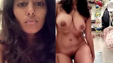 Mia Khalifa Vs Robertsang - Big boobs desi girl showing indian sex video