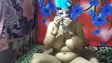 Hot horny indian mature aunty sougandha fun with her devar indian sex video