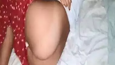 Slleping Mami Bhanja Deshi Chudai Xnxx Com - Sleeping desi sister ass n pussy explored indian sex video