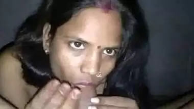 Clokal Randi Hard Fuck - Desi randi bhabhi deep sucking and hard fucking with customer indian sex  video