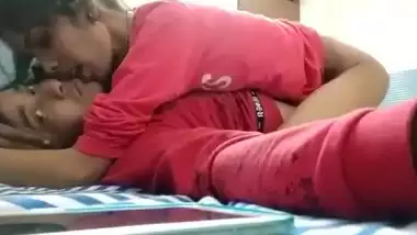Bhai Bahan Sex Bothrom Me - Nainital mai bhai bahan ke incest sex ki home made bf indian sex video